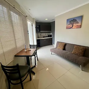 Junior Urdesa Central. Apartamento